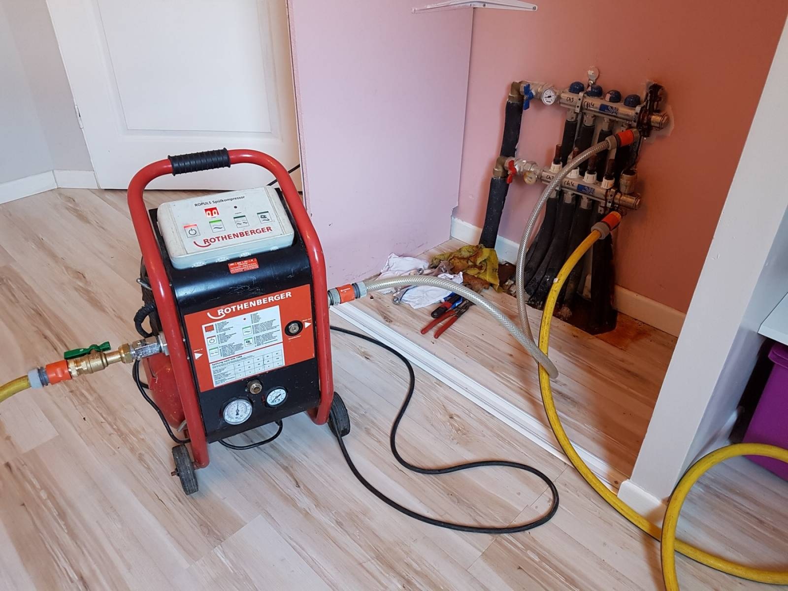 Sultanbeyli Battalgazi Protherm Hermetik Şofben Kombi Bakımı